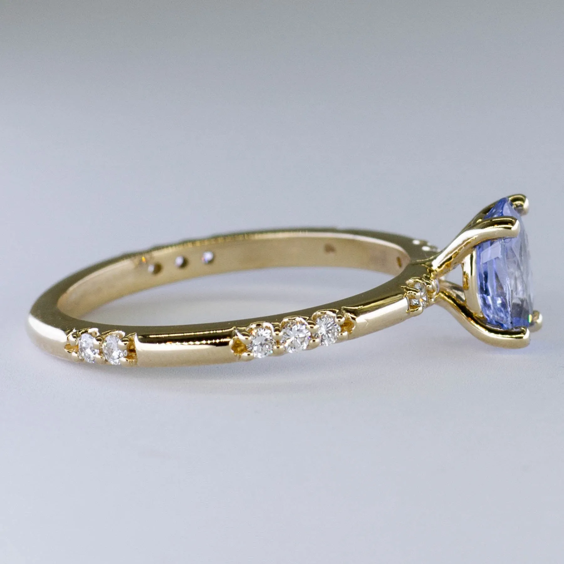 100 Ways Jewelry '100 Ways' Accented Oval Ceylon Sapphire Ring | 1.18ct | SZ 7 |
