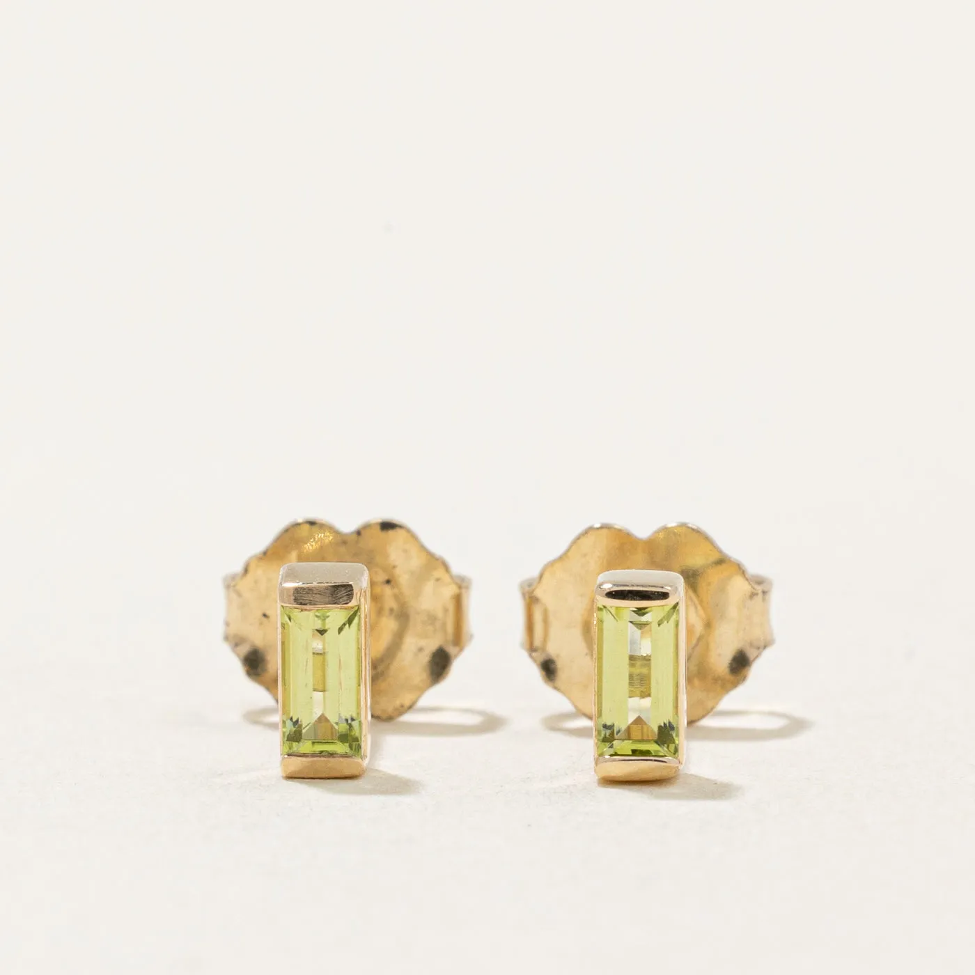 100 Ways Jewelry 100 Ways' Baguette Peridot Earrings | 0.26ctw |