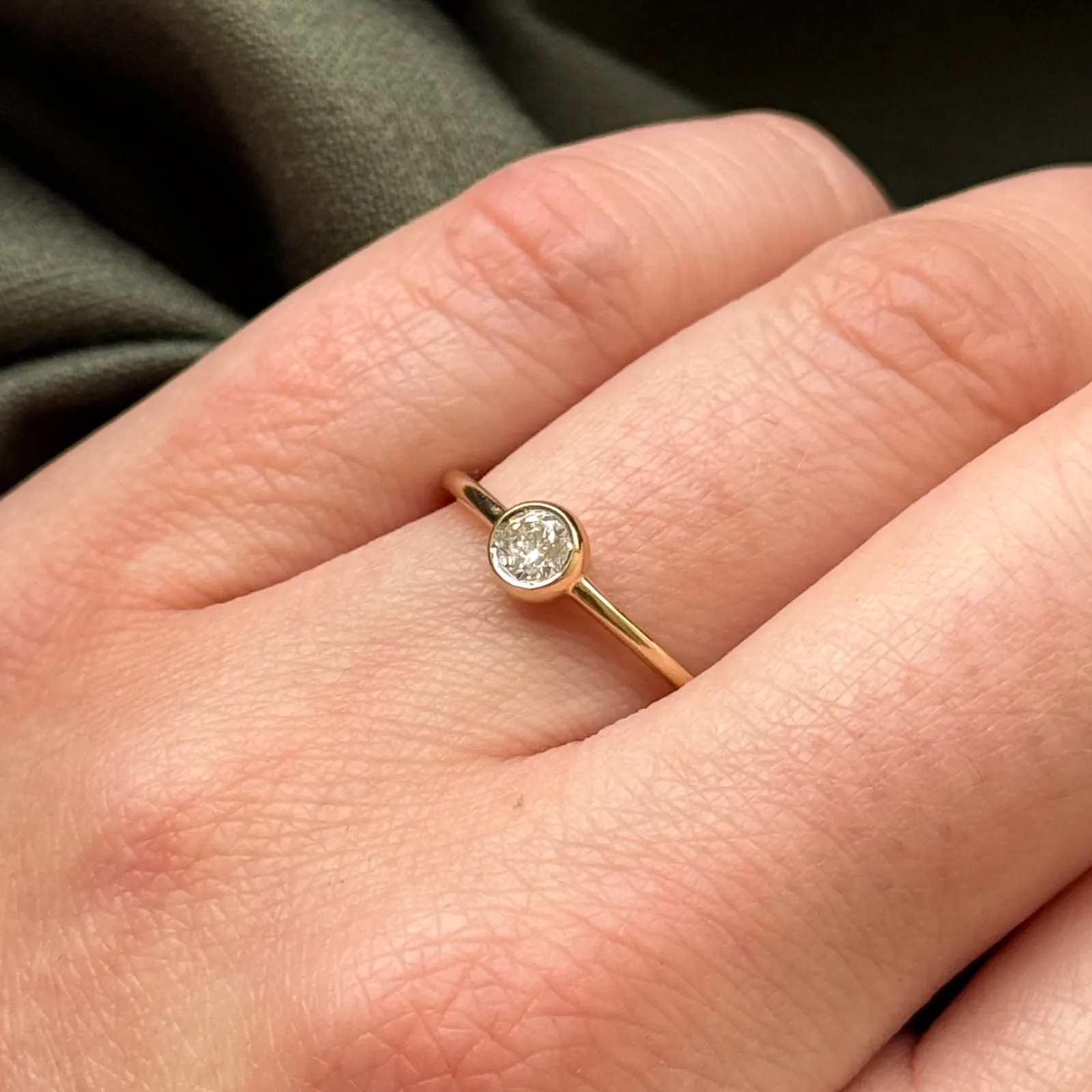 100 Ways Jewelry '100 Ways' Bezel Set Diamond Ring | 0.15ct | SZ 6.75 |