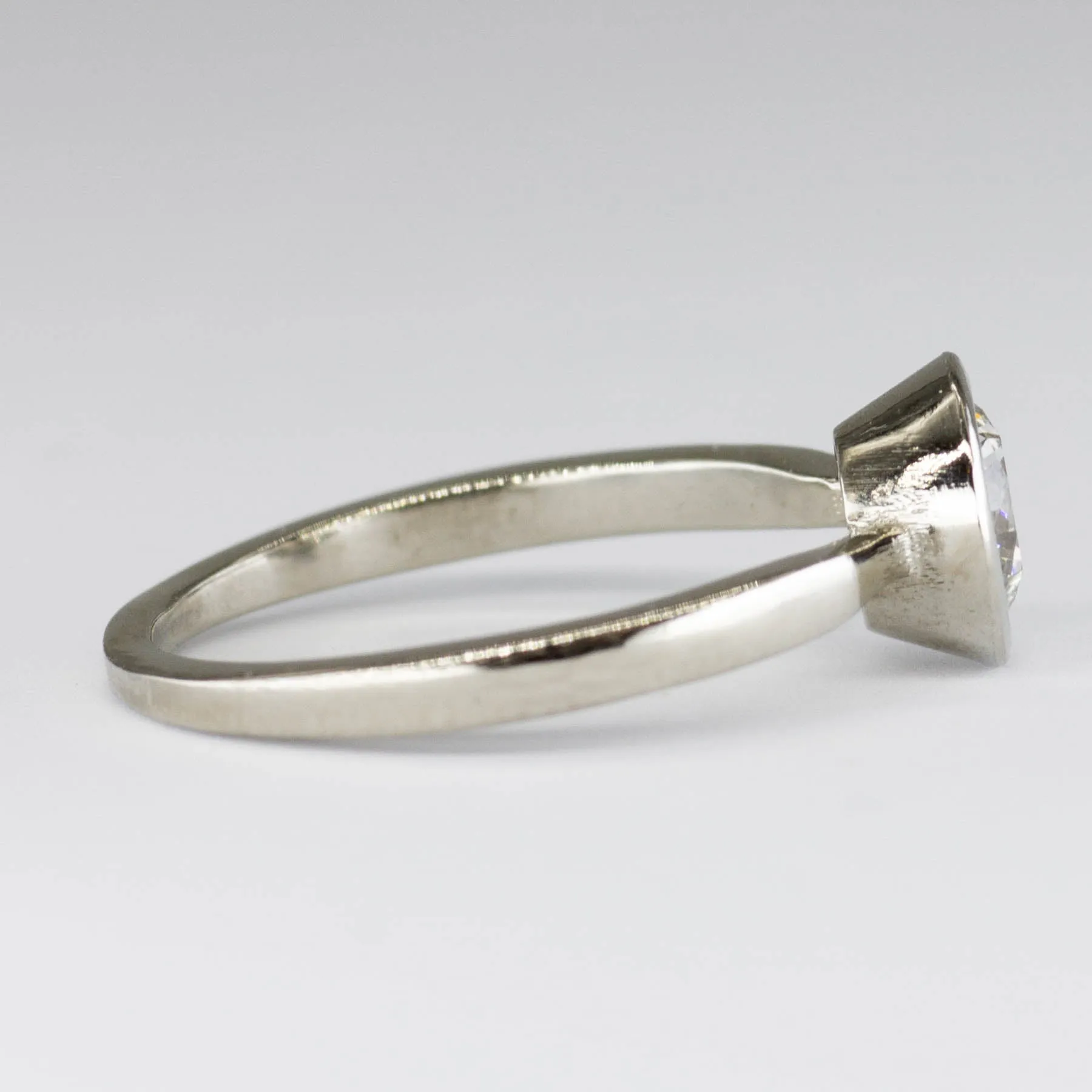 100 Ways Jewelry '100 Ways' Diamond Bezel 18k Gold Ring | 0.76ct VS2 H | SZ 6