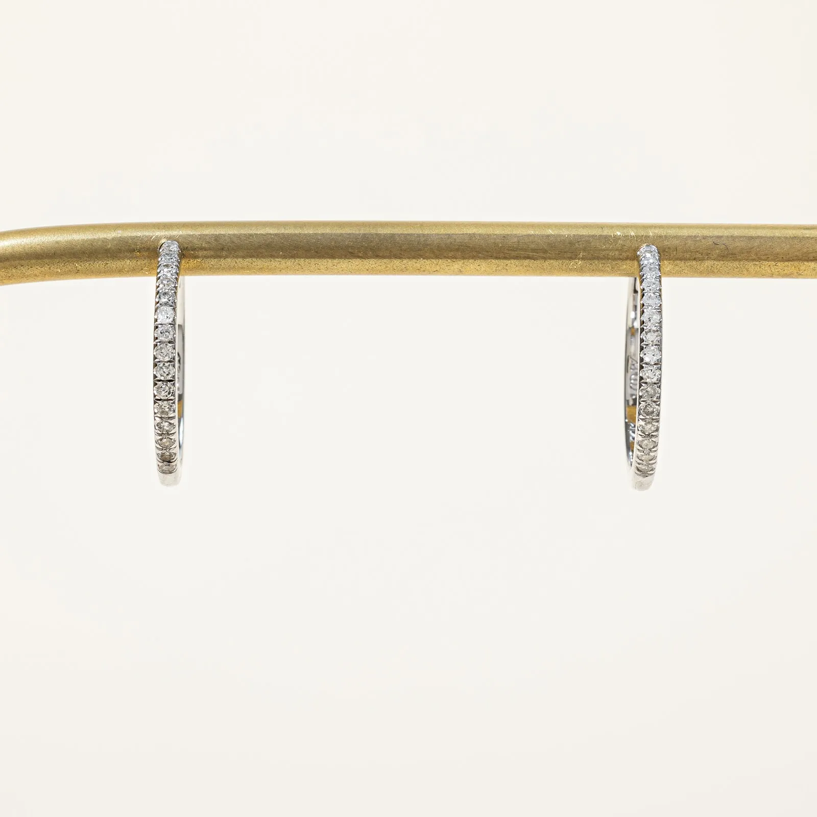 100 Ways Jewelry '100 Ways' Diamond Hoop Earrings 18mm | 0.25ctw |