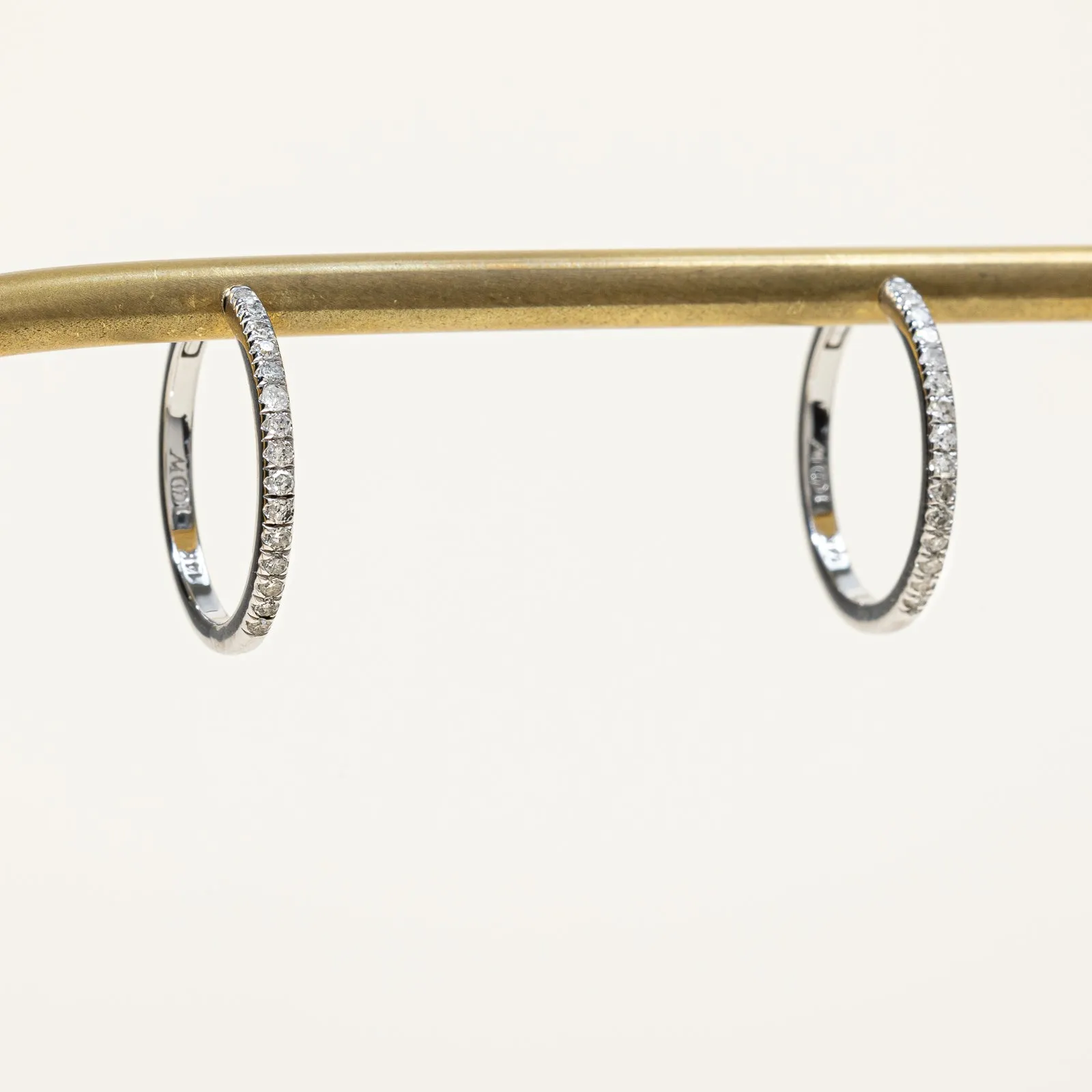 100 Ways Jewelry '100 Ways' Diamond Hoop Earrings 18mm | 0.25ctw |