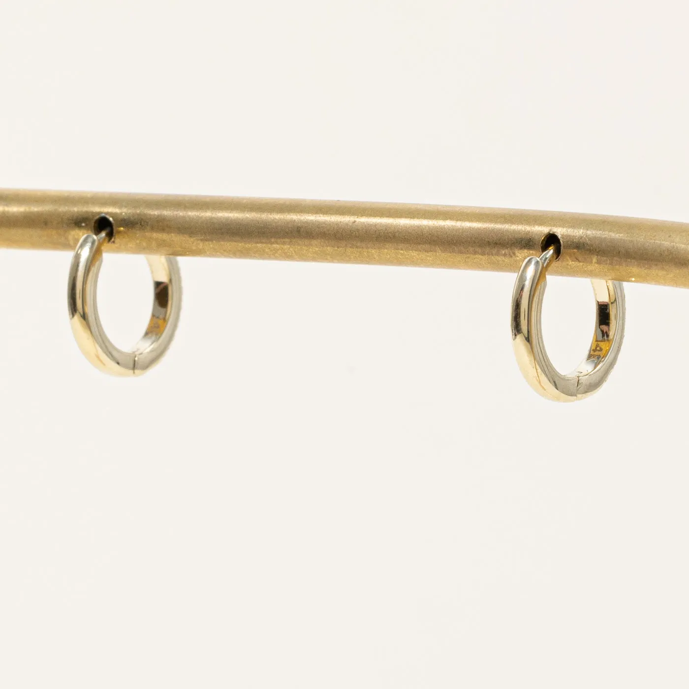 100 Ways Jewelry '100 Ways' Diamond Huggie Earrings | 0.125ctw |