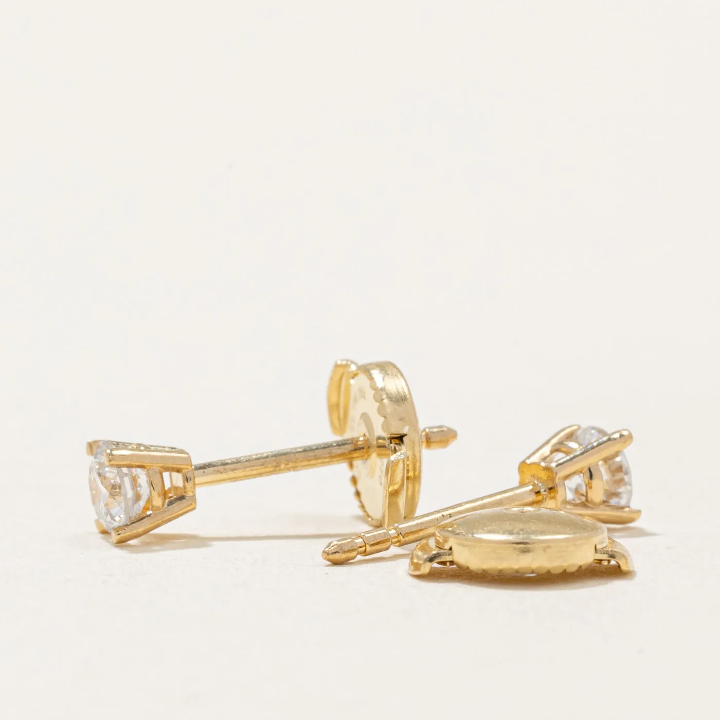 100 Ways Jewelry 100 Ways' Diamond Stud Earrings With Eagle Claws and Guardian Backs| 0.28ctw |