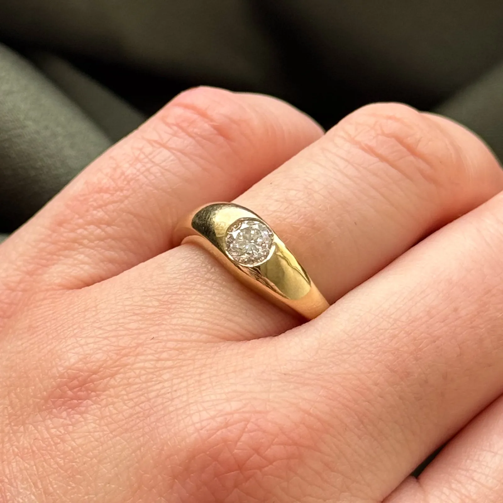 100 Ways Jewelry '100 Ways' Flush Set Diamond Wave Ring | 0.49ct | SZ 6.5 |
