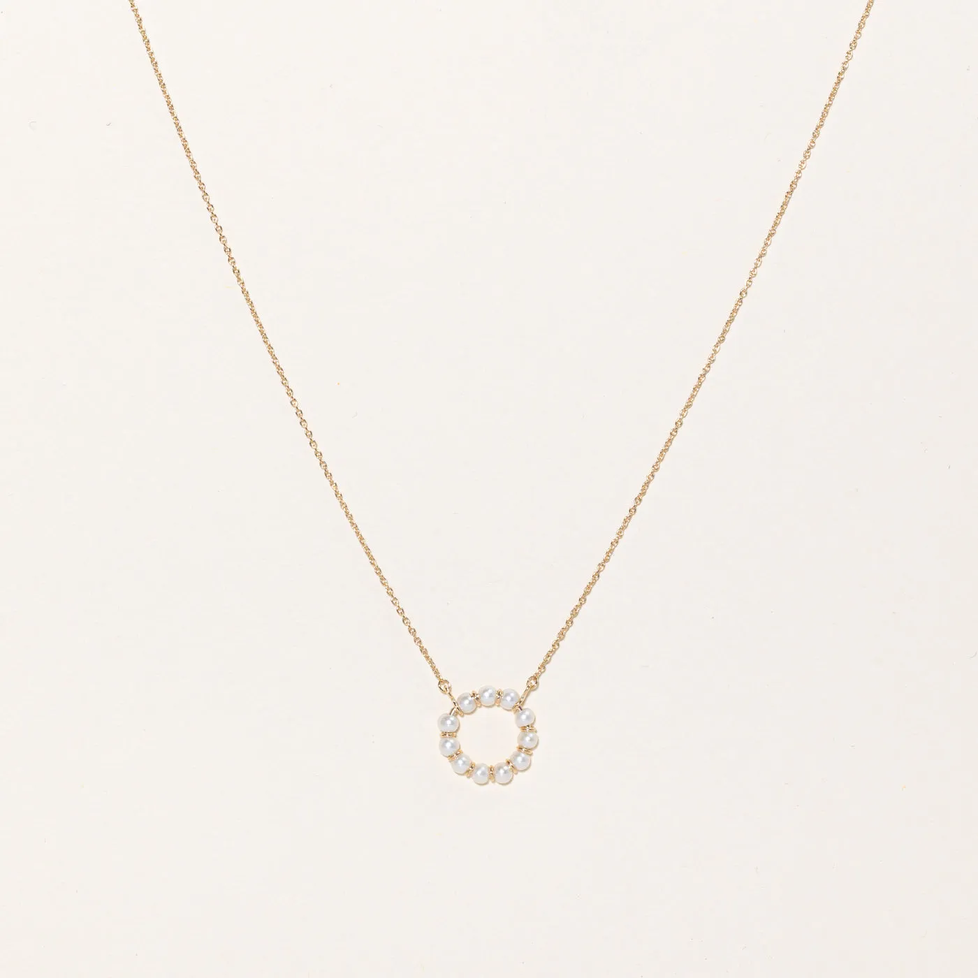 100 Ways Jewelry 100 Ways' Freshwater Pearl Wreath Pendant Necklace | 18" |
