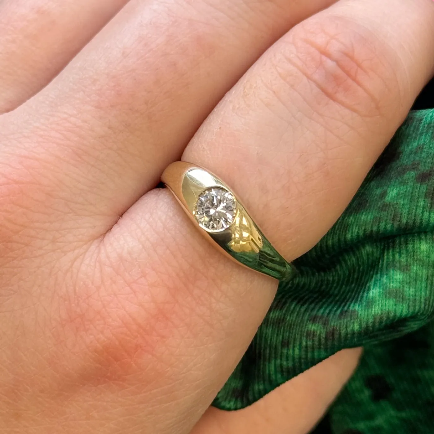100 Ways Jewelry 100 Ways' GIA Certified Bezel Set Diamond Engagement Ring | 0.39ct | SZ 6.75 |