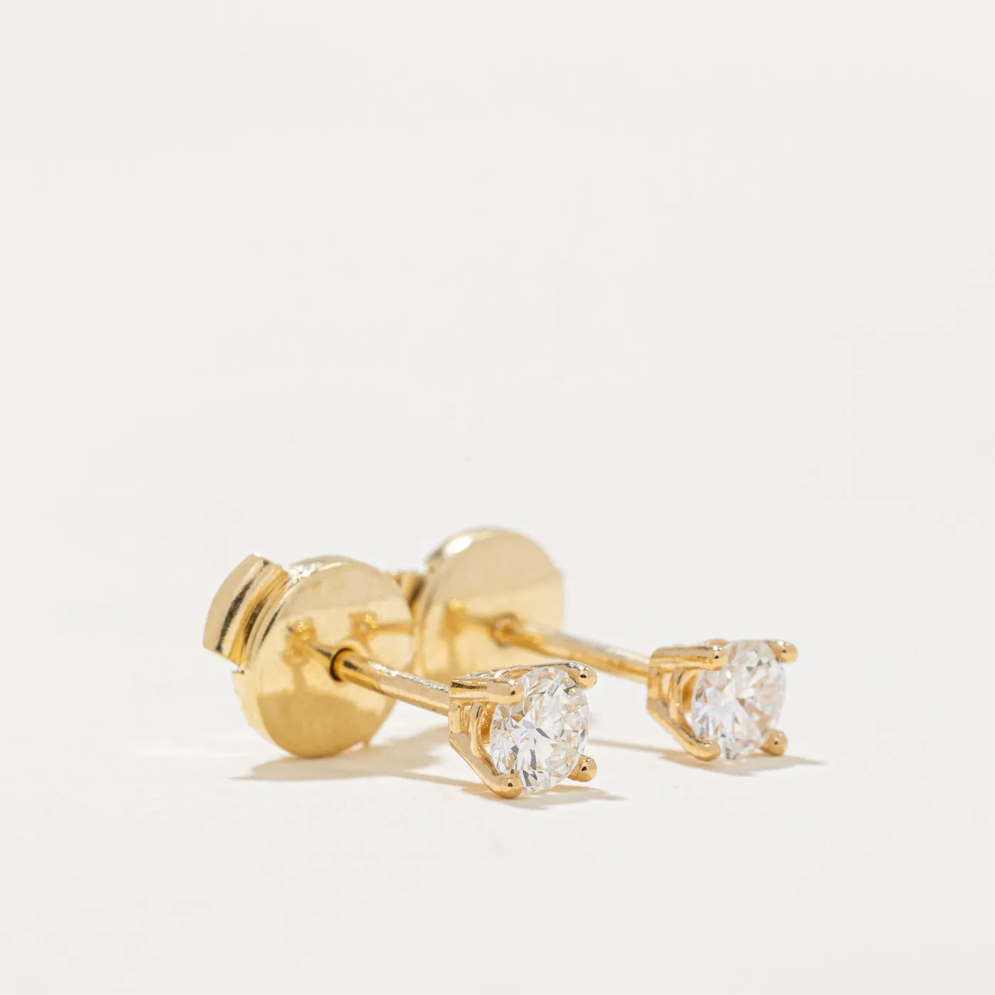 100 Ways Jewelry 100 Ways' Mini Diamond Studs | 0.27ct |