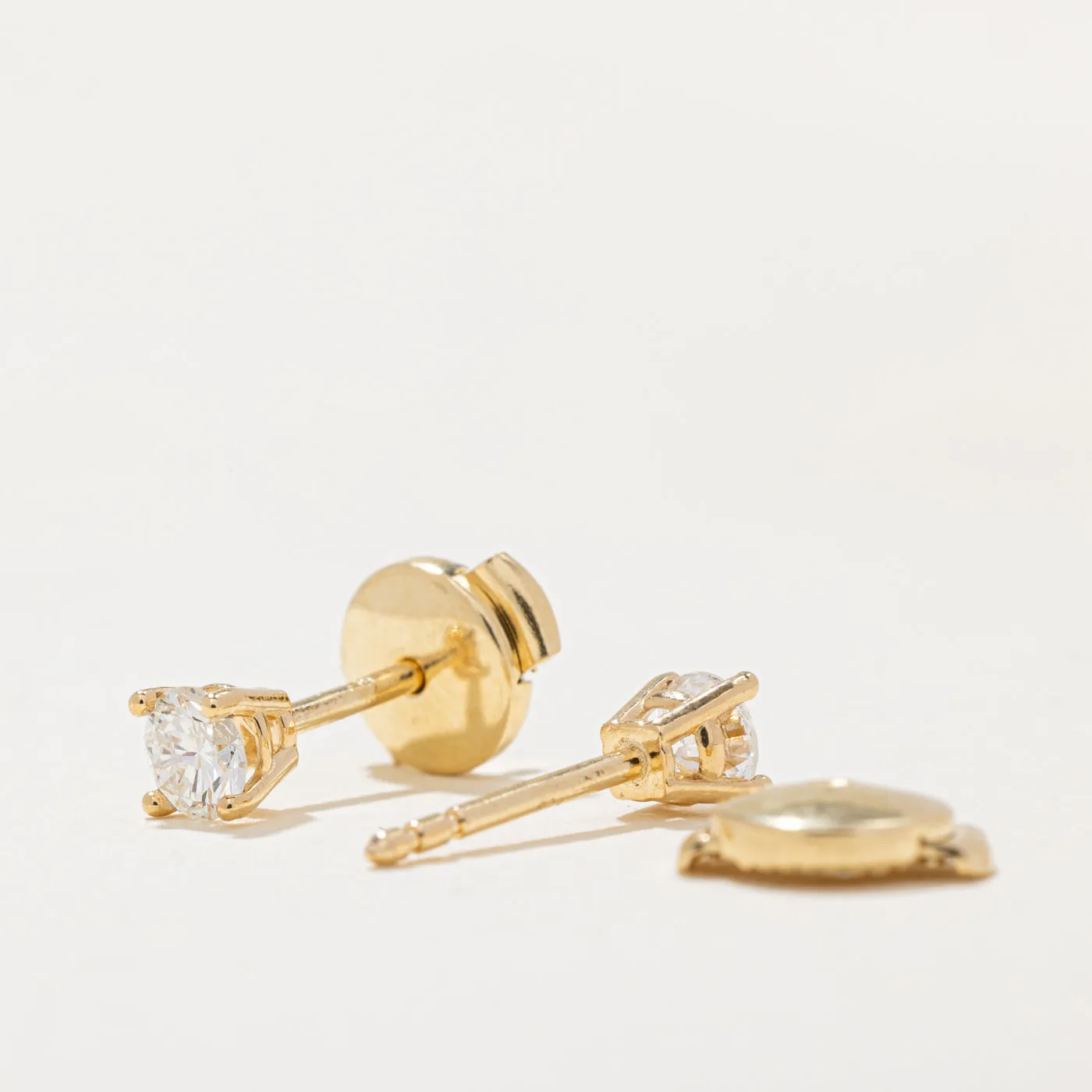 100 Ways Jewelry 100 Ways' Mini Diamond Studs | 0.27ct |