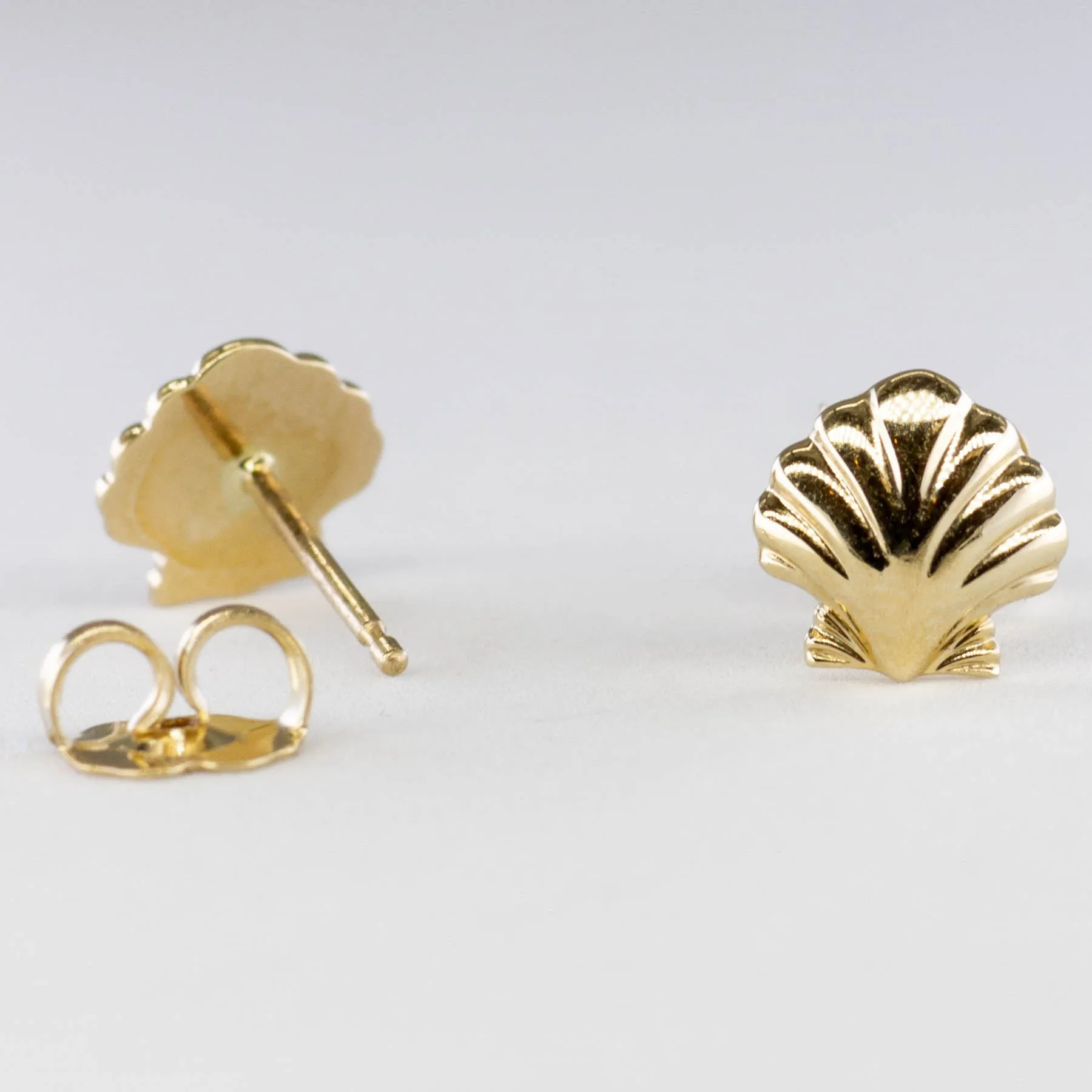 100 Ways Jewelry '100 Ways' Seashell Stud Earrings |