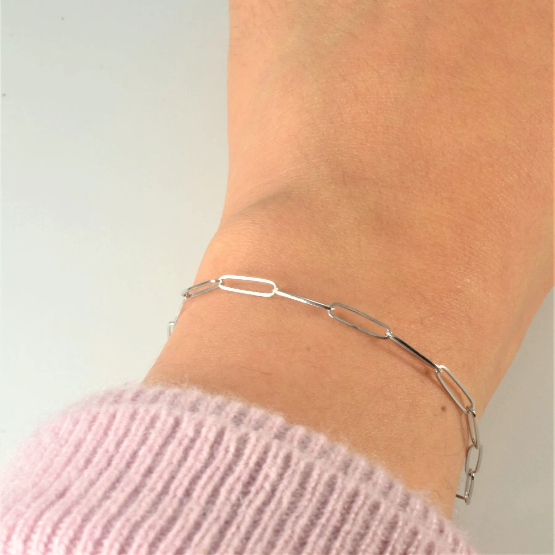 100 Ways Jewelry '100 Ways' White Gold Paperclip Chain Bracelet | 7" |