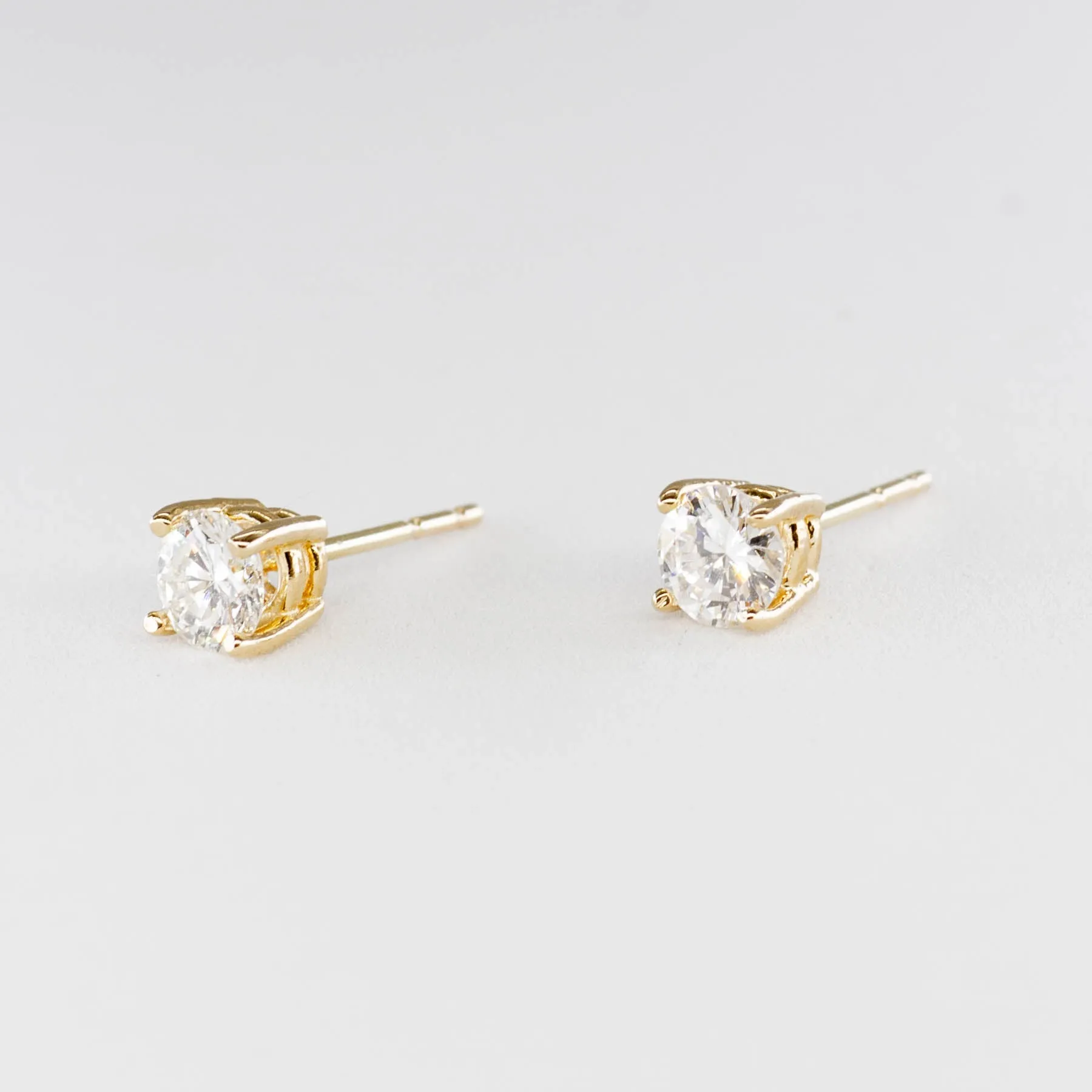 100 Ways Jewelry 100 Ways Yellow Gold Diamond Studs | 0.66 ctw VS G/H |