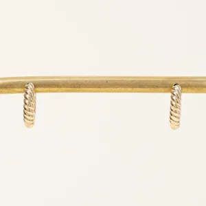 100 Ways Jewelry 100 Ways' Yellow Gold Huggie Hoop Earrings