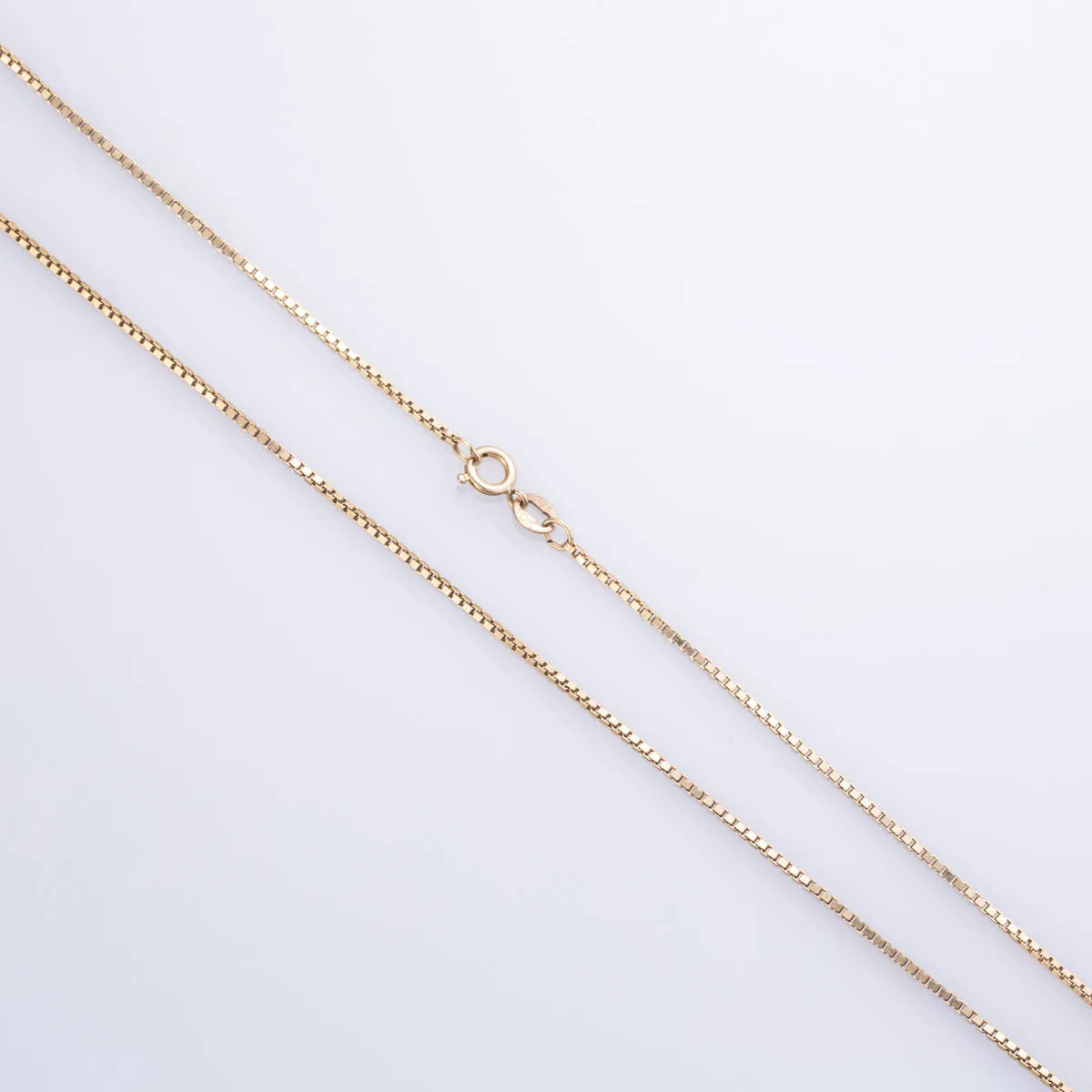 100 Ways Jewelry 10k Yellow Gold Box Chain | 22" |