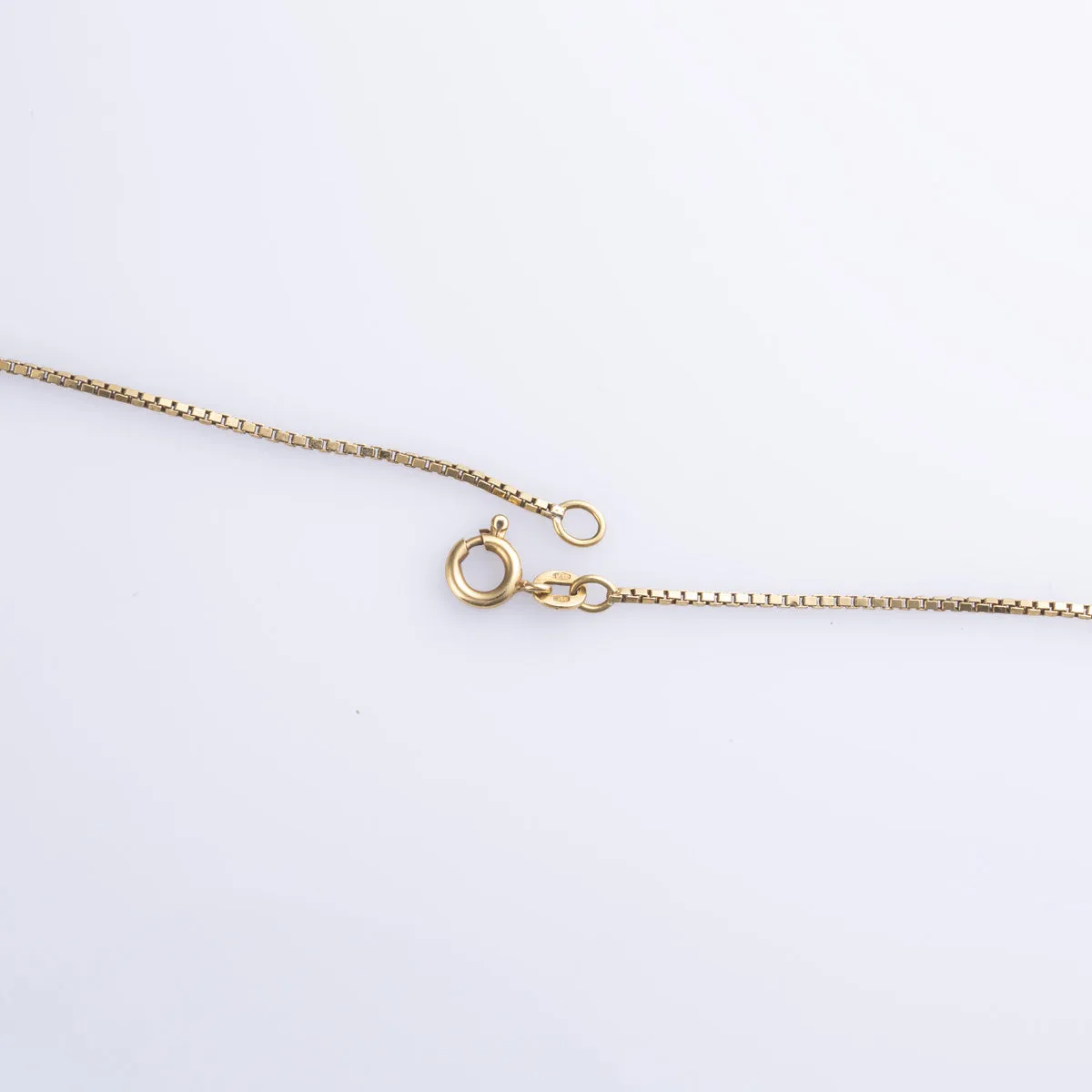100 Ways Jewelry 18k Yellow Gold Box Chain | 24" |