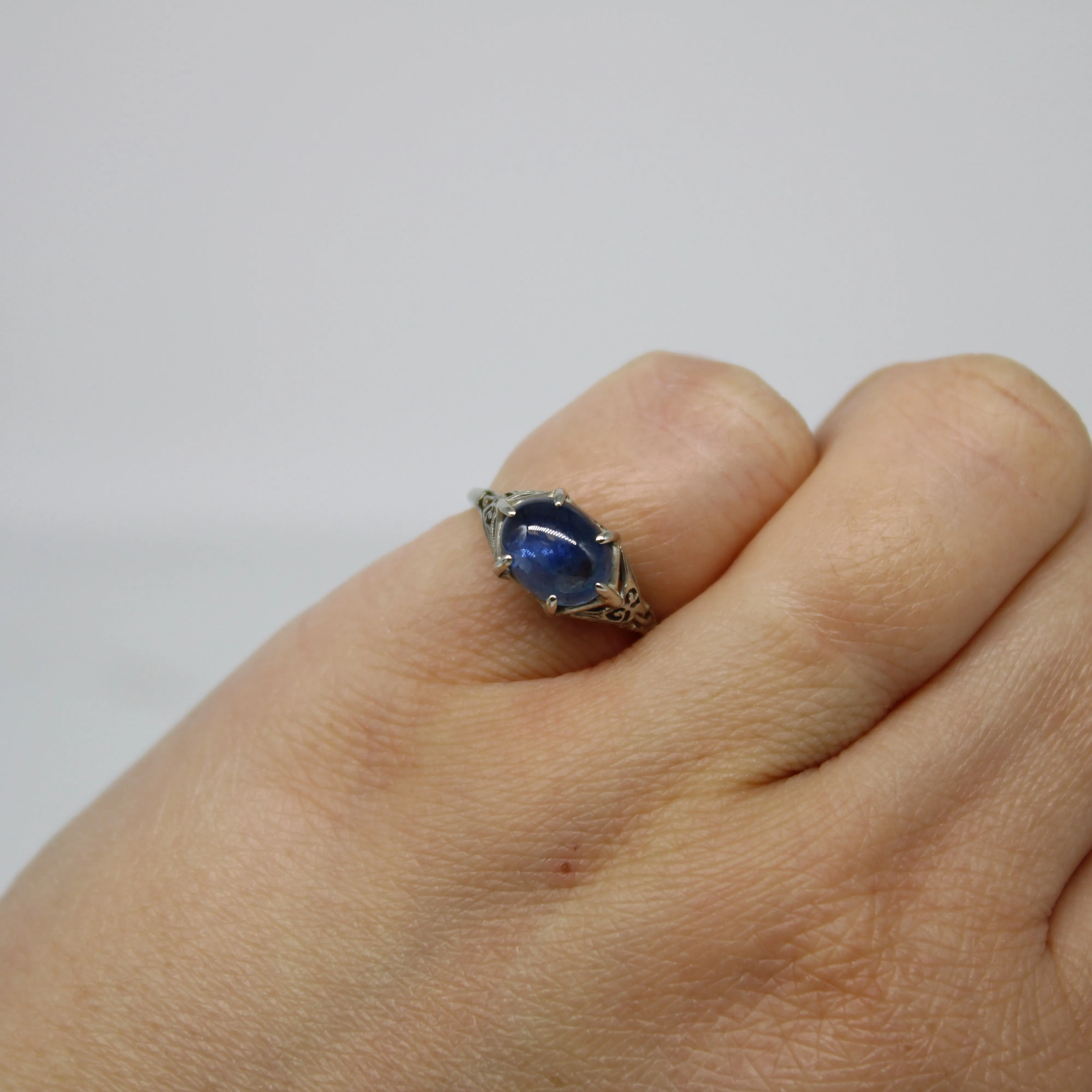 100 Ways Jewelry Bespoke' Art Deco Cabochon Sapphire Ring | 3.02ct | SZ 6 |
