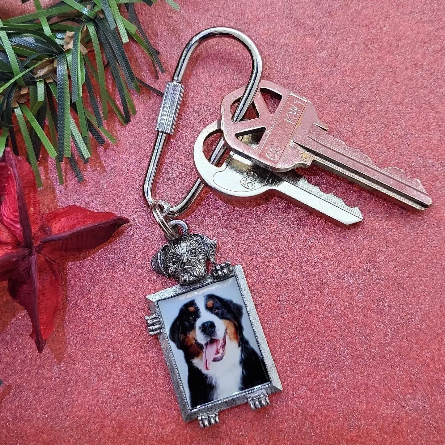 1928 Jewelry Dog Picture Carabiner Key Chain 1928 Jewelry