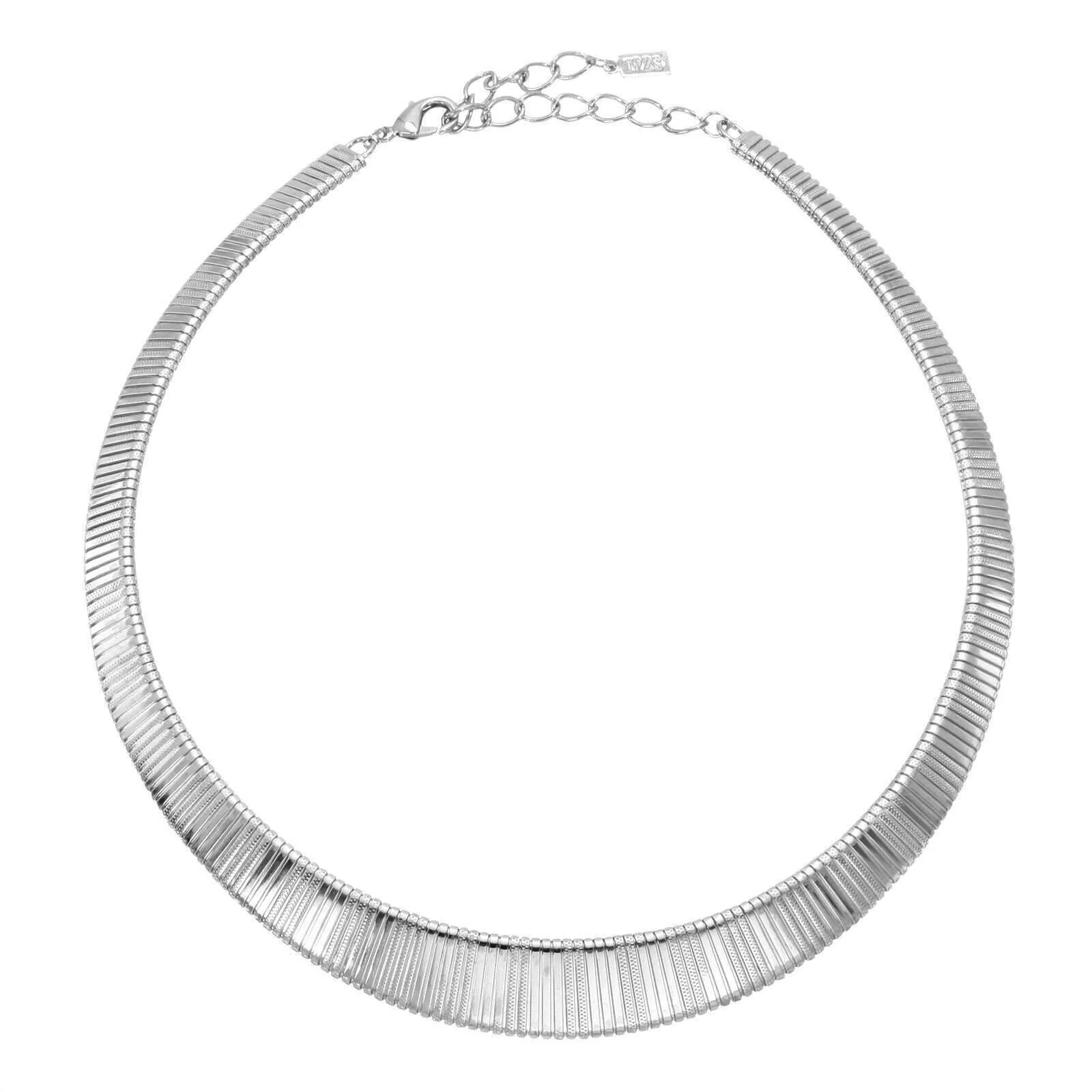 1928 Jewelry Graduated Collar Necklace 18"   3" Extender 1928 Jewelry