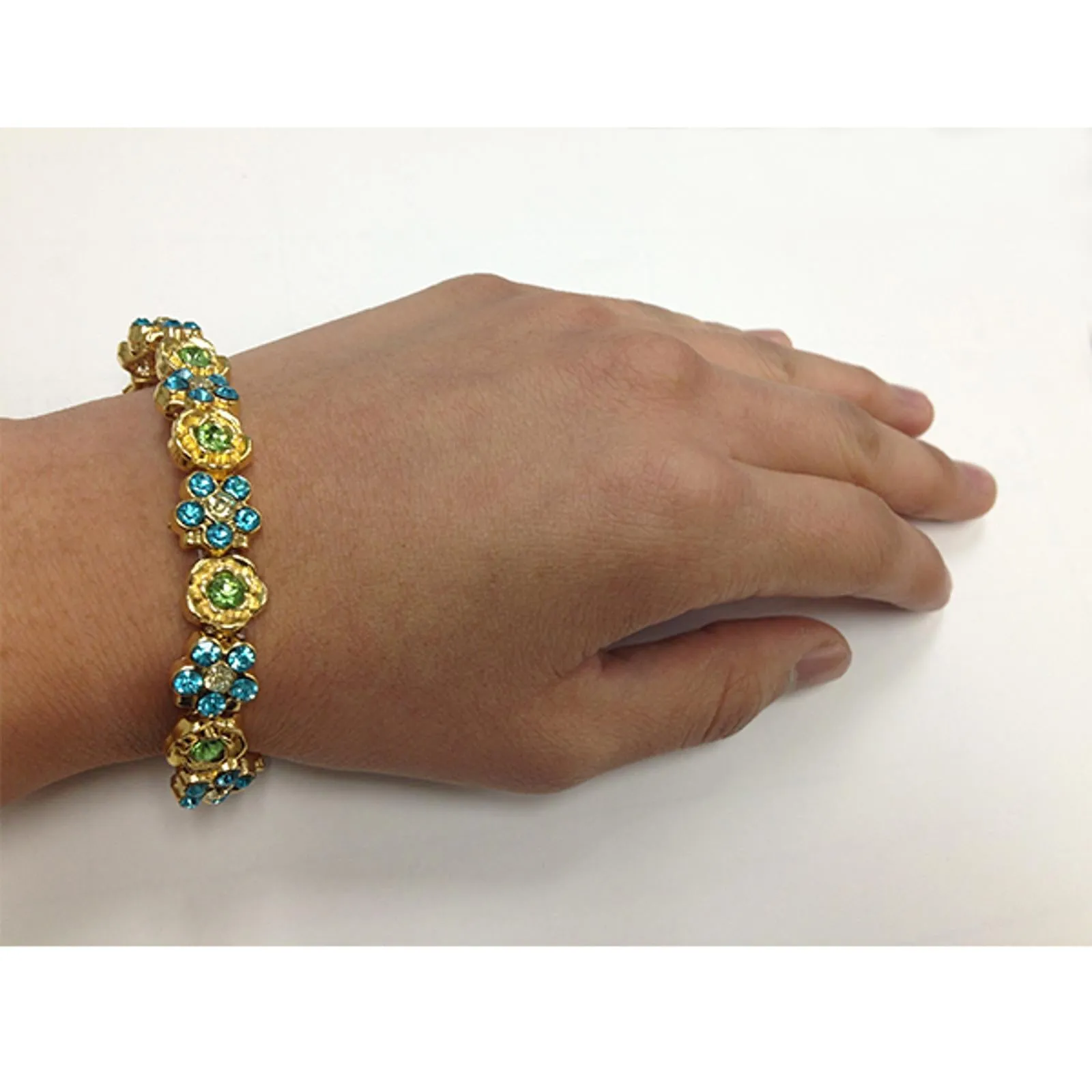 1928 Jewelry Multi Flower Crystal Stretch Bracelet 1928 Jewelry