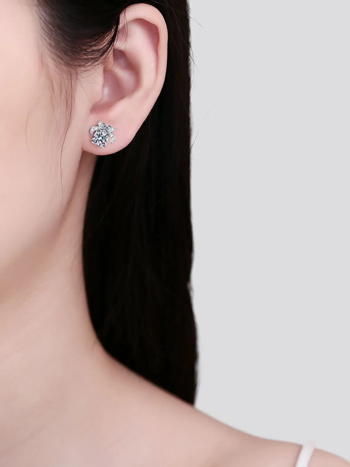 925 Sterling Silver Jewelry 1 Carat Moissanite 925 Sterling Silver Stud Earrings
