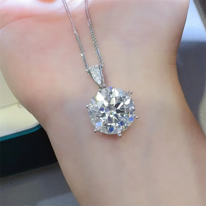 925 Sterling Silver Jewelry 10 Carat Moissanite 925 Sterling Silver Pendant Necklace