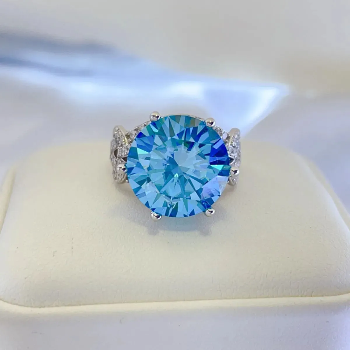 925 Sterling Silver Jewelry 10 Carat Moissanite 925 Sterling Silver Ring