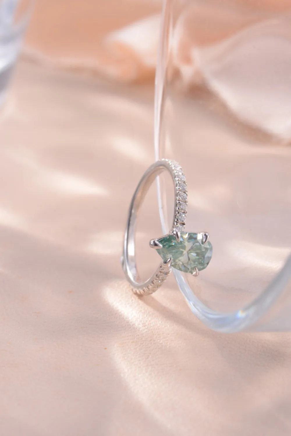 925 Sterling Silver Jewelry 1.5 Carat Teardrop Shape Moissanite 925 Sterling Silver Ring