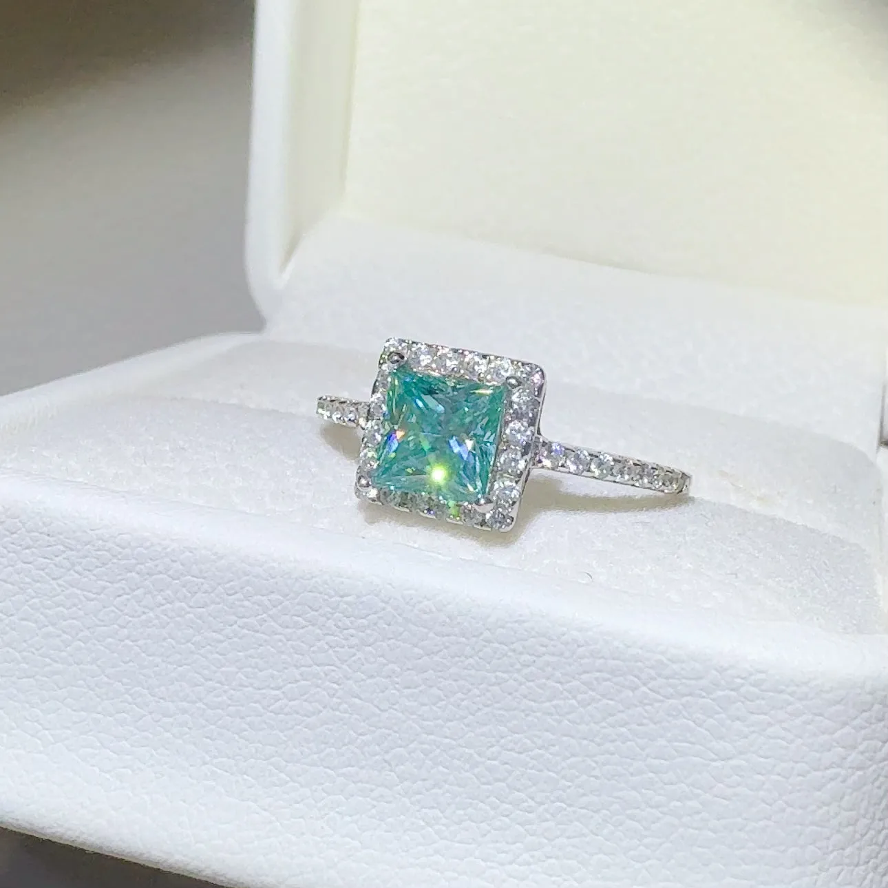 925 Sterling Silver Jewelry 2 Carat 925 Sterling Silver Moissanite Square Shape Ring