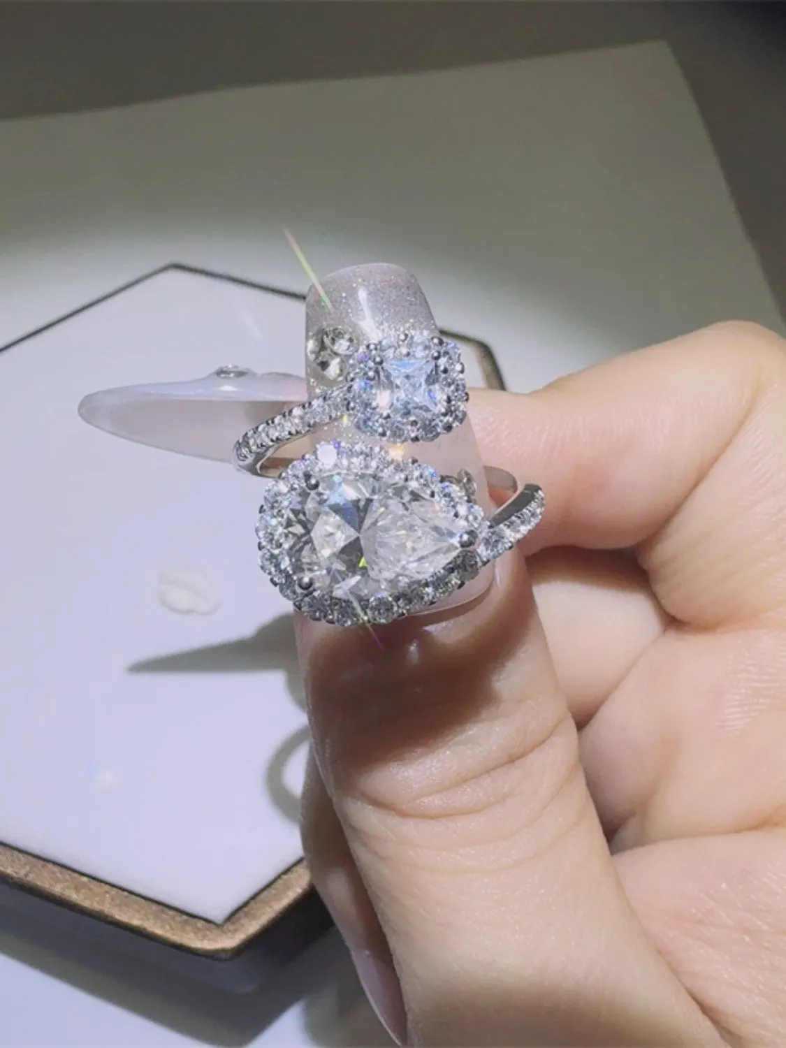 925 Sterling Silver Jewelry 2 Carat Moissanite 925 Sterling Silver Bypass Ring