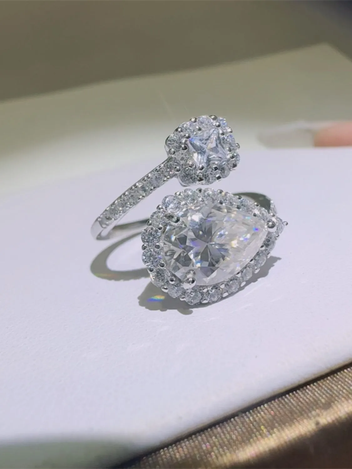925 Sterling Silver Jewelry 2 Carat Moissanite 925 Sterling Silver Bypass Ring