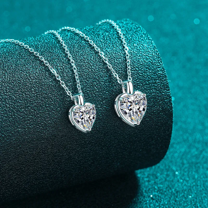 925 Sterling Silver Jewelry 2 Carat Moissanite 925 Sterling Silver Heart Shape Necklace