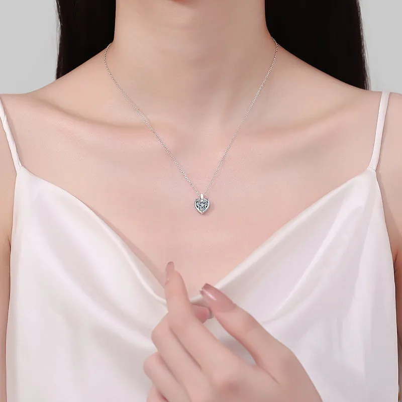 925 Sterling Silver Jewelry 2 Carat Moissanite 925 Sterling Silver Heart Shape Necklace