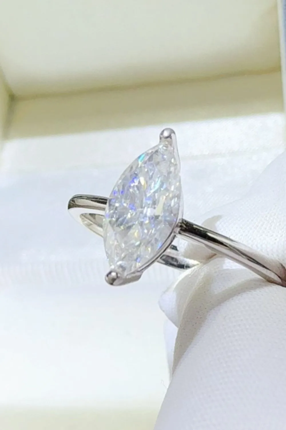 925 Sterling Silver Jewelry 2 Carat Moissanite 925 Sterling Silver Ring