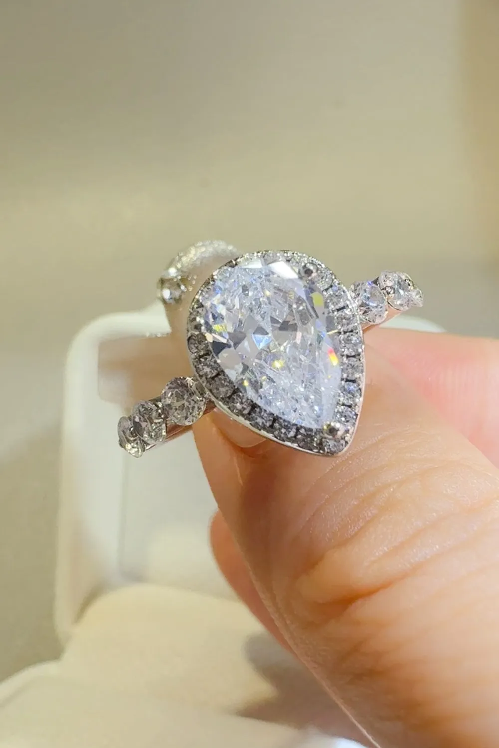 925 Sterling Silver Jewelry 2 Carat Moissanite 925 Sterling Silver Ring
