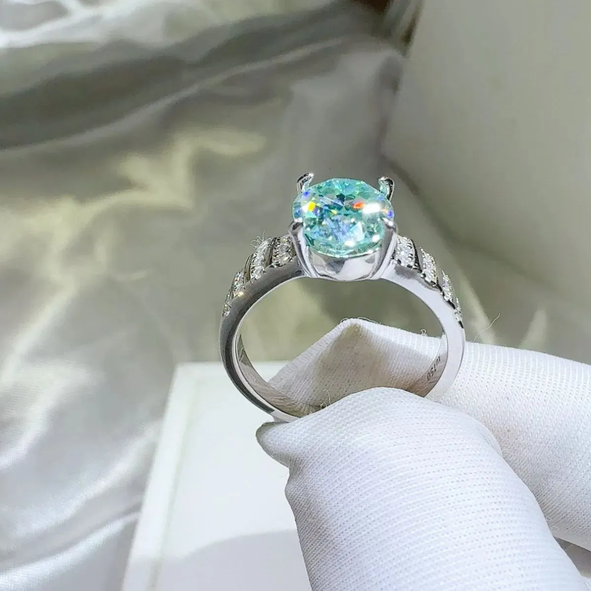 925 Sterling Silver Jewelry 2 Carat Moissanite 925 Sterling Silver Ring