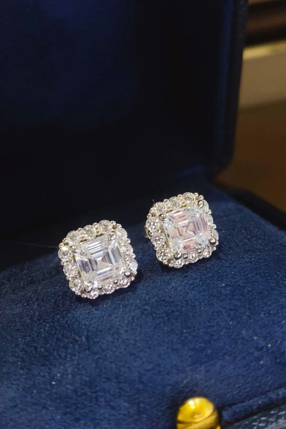 925 Sterling Silver Jewelry 2 Carat Moissanite 925 Sterling Silver Stud Earrings