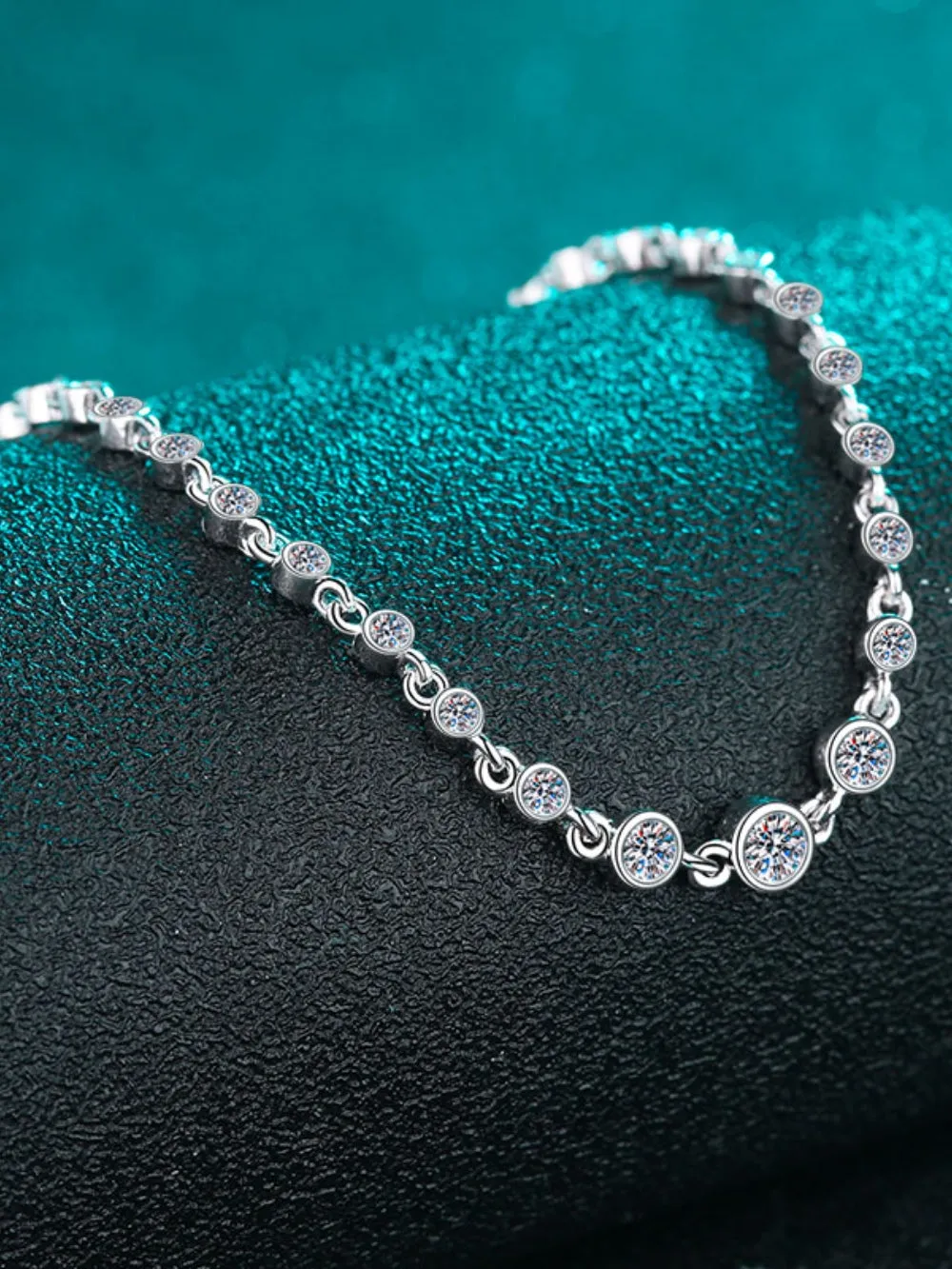925 Sterling Silver Jewelry 925 Sterling Silver Inlaid Moissanite Bracelet
