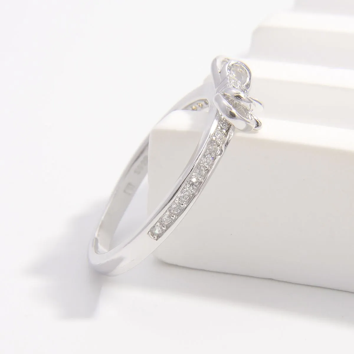 925 Sterling Silver Jewelry 925 Sterling Silver Inlaid Zircon Bow Ring