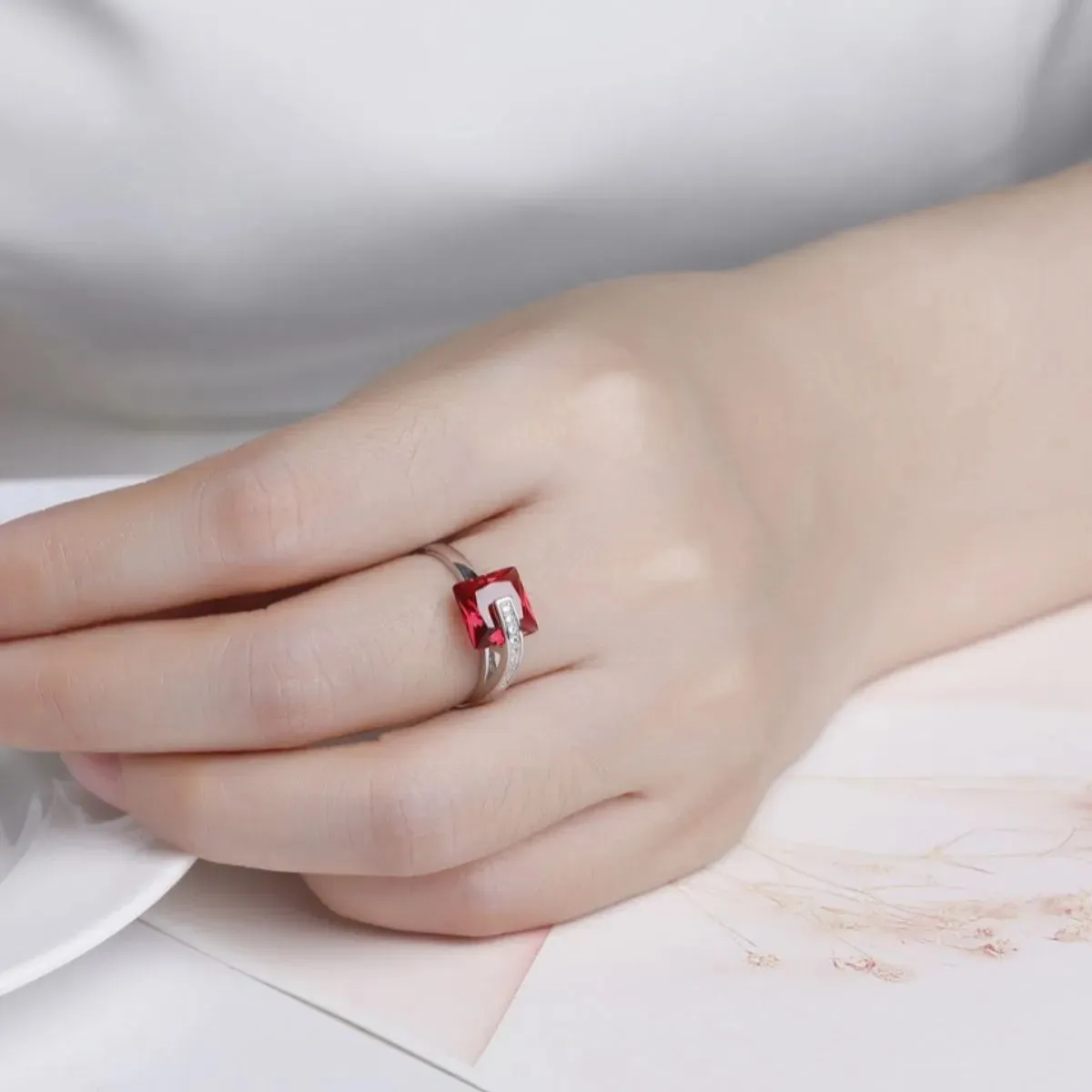 925 Sterling Silver Jewelry 925 Sterling Silver Inlaid Zircon Ring
