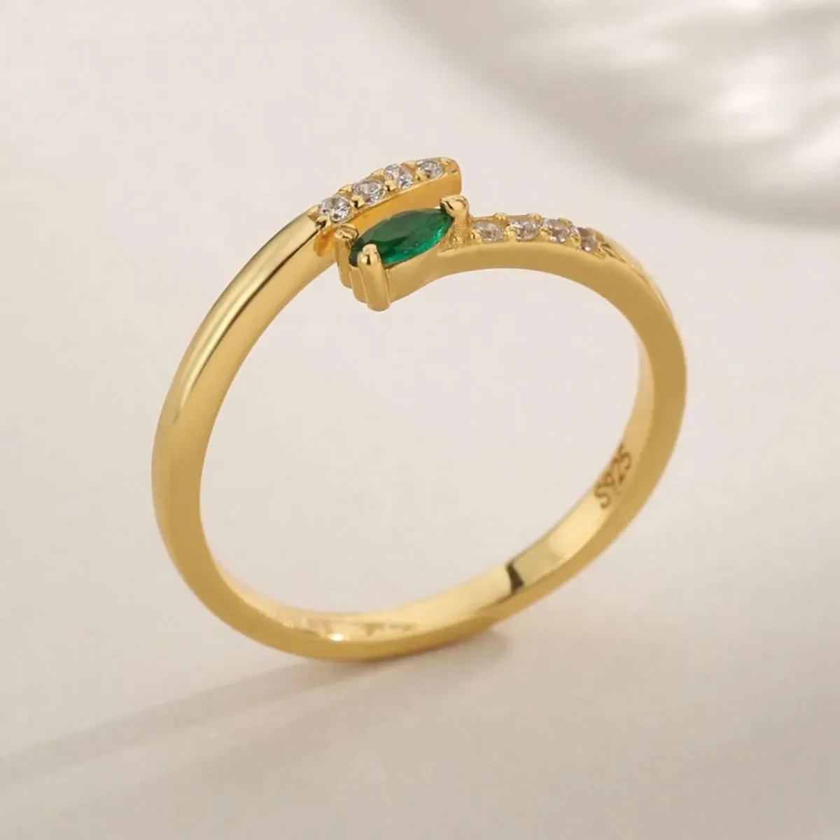 925 Sterling Silver Jewelry 925 Sterling Silver Inland Zircon Open Ring