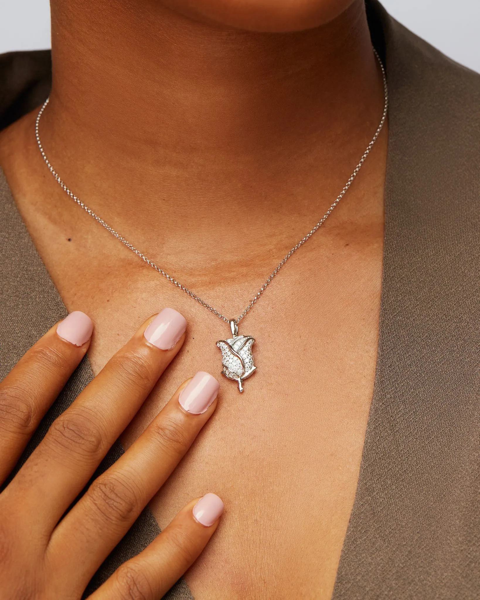925 Sterling Silver Jewelry Iced Rose Moissanite Necklace