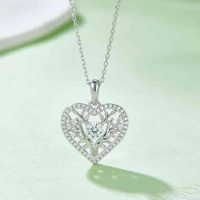 925 Sterling Silver Jewelry Moissanite 925 Sterling Silver Heart Shape Necklace
