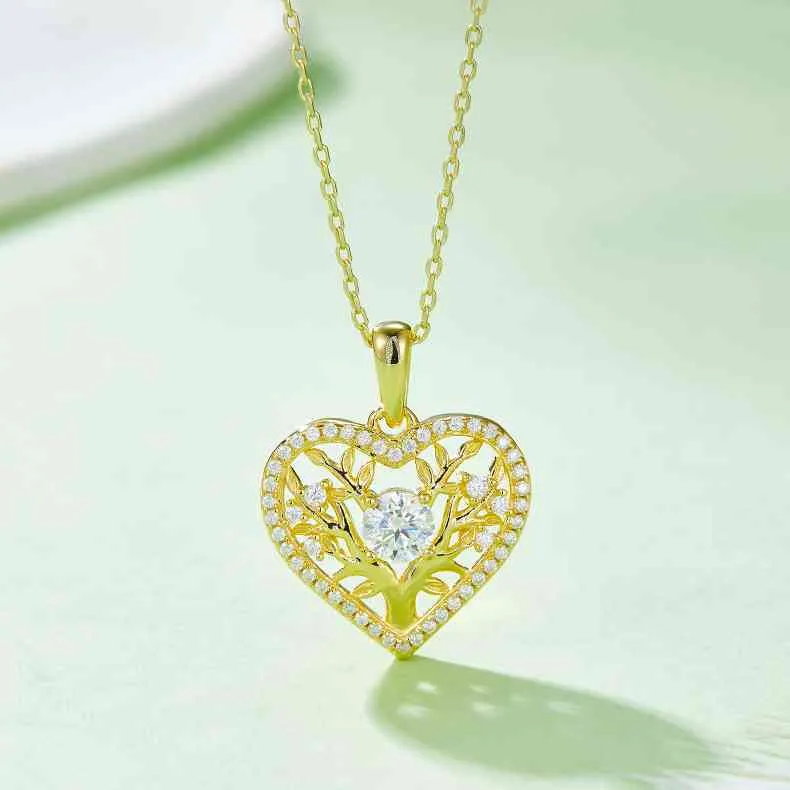 925 Sterling Silver Jewelry Moissanite 925 Sterling Silver Heart Shape Necklace