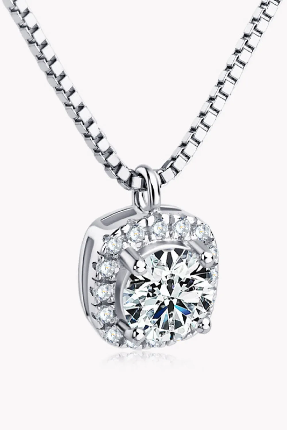 925 Sterling Silver Jewelry Moissanite Pendant Platinum-Plated Necklace