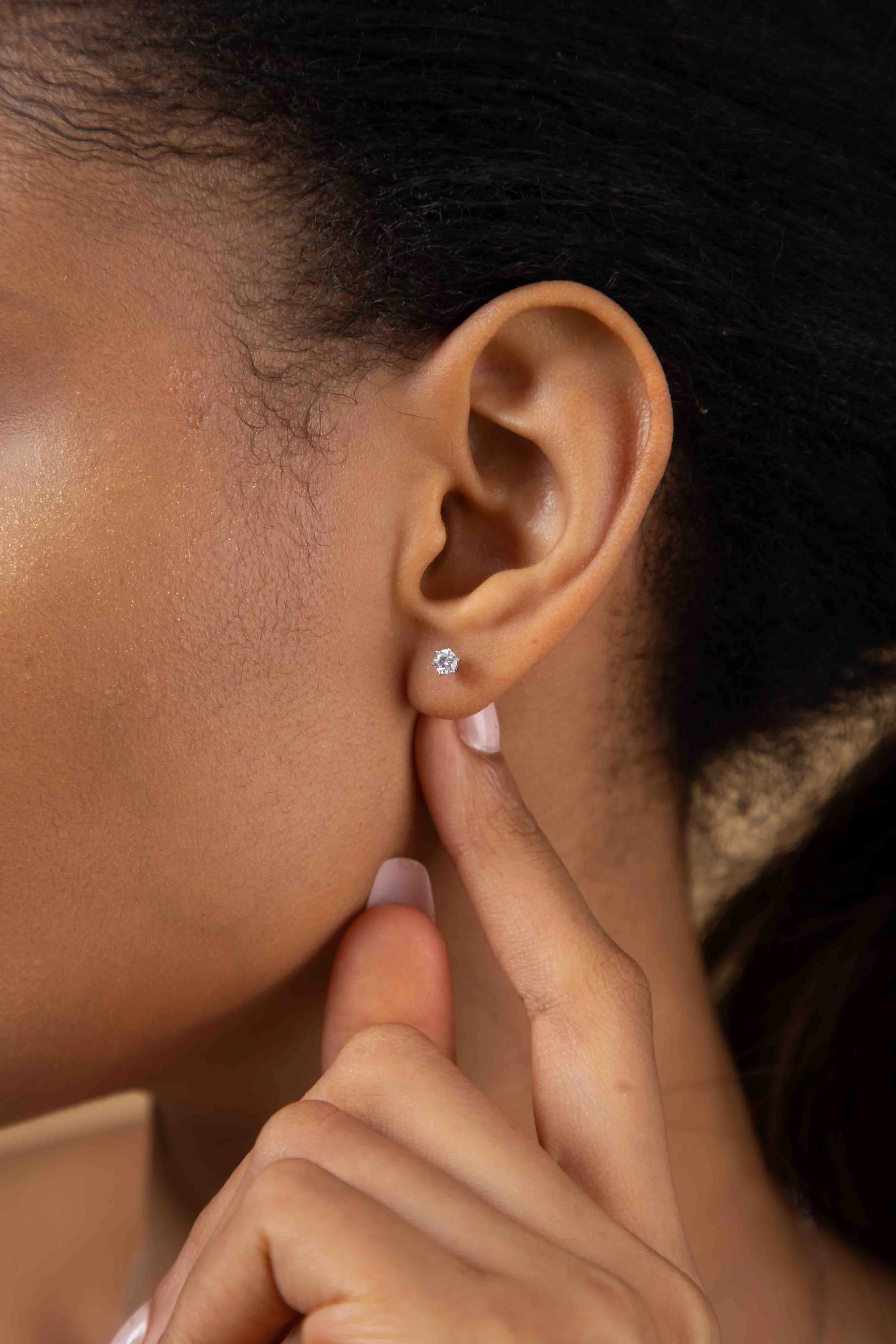925 Sterling Silver Jewelry Moissanite Studs in 18K Gold