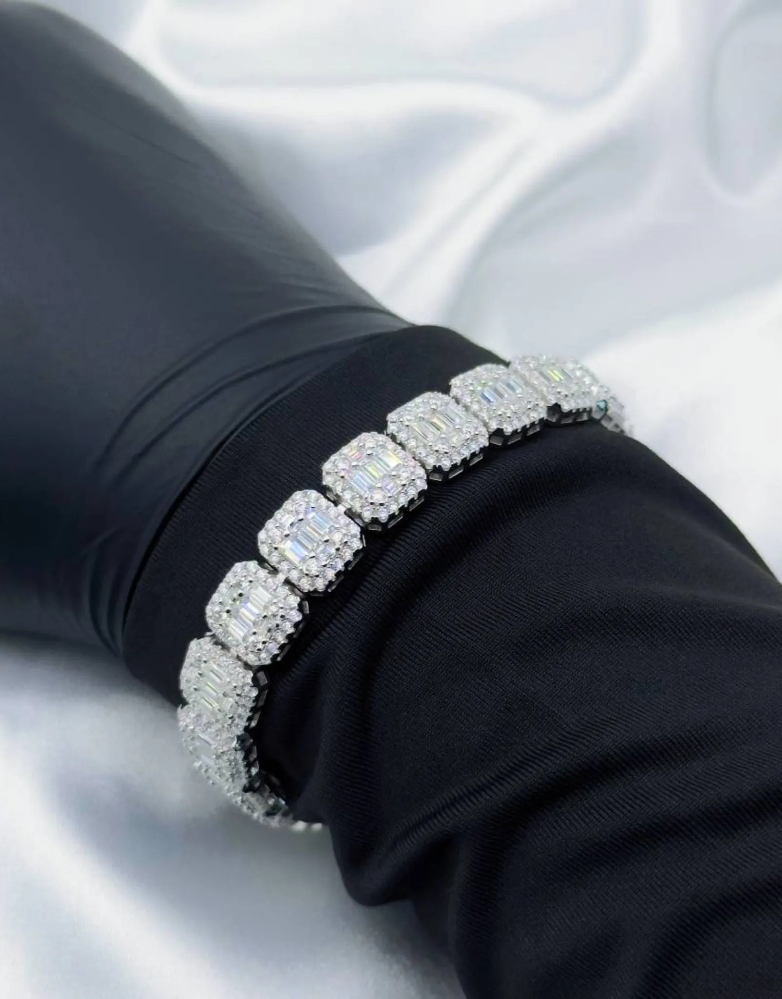925 Sterling Silver Jewelry Timi Baguette Moissanite Tennis Bracelet in 925 Sterling Silver