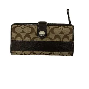 Coach Bags Wallet Designer By Coach, Size: Medium