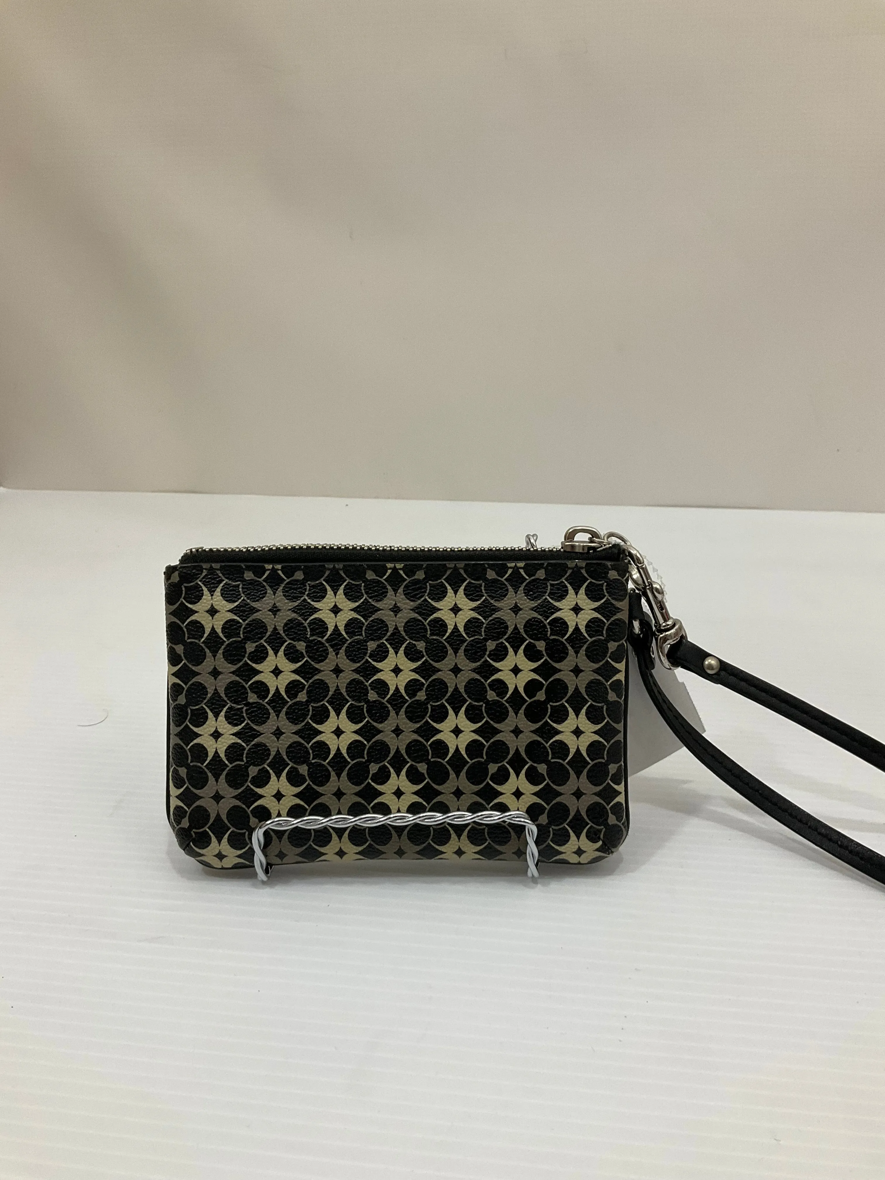 Coach Bags Wristlet Designer By Coach, Size: Small