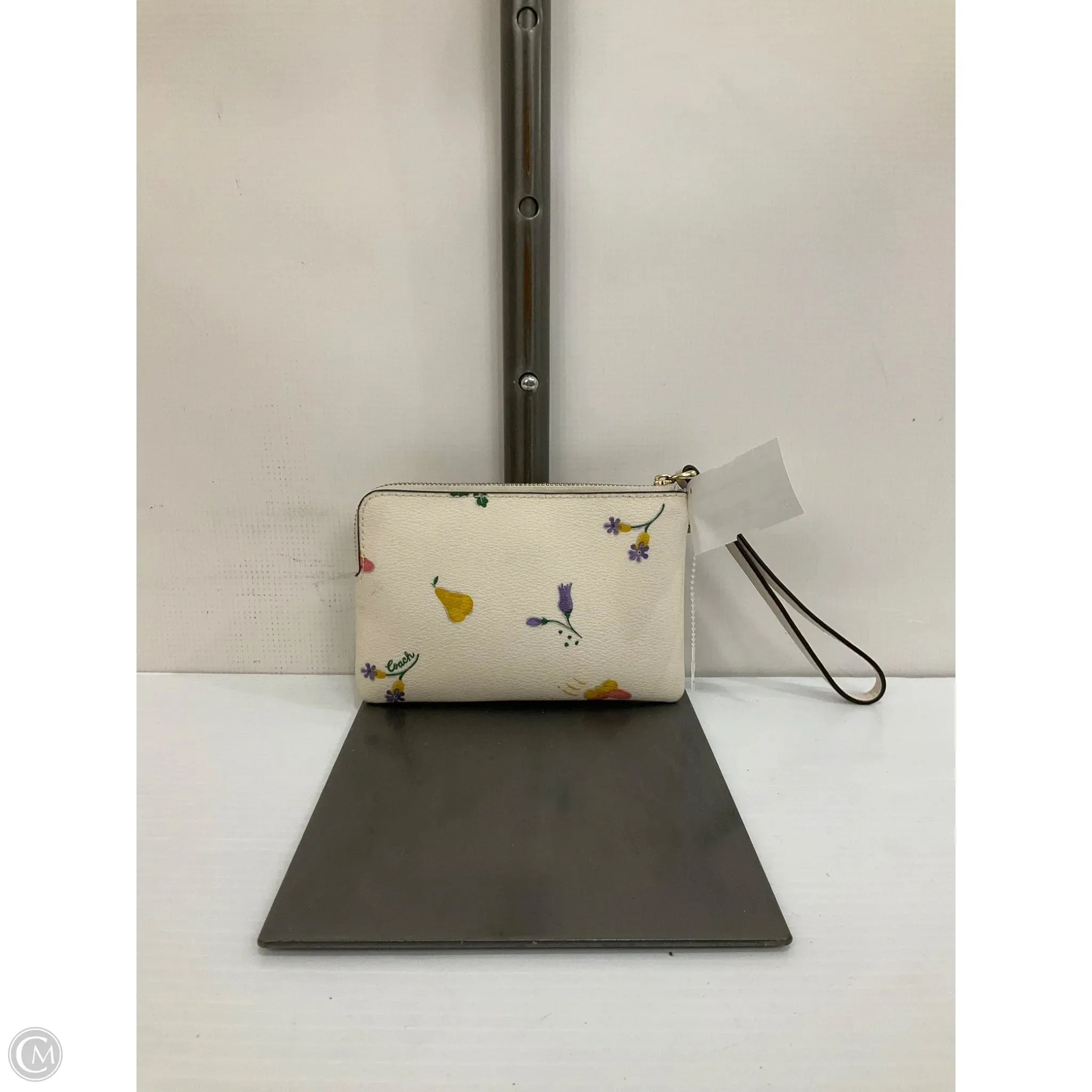 Coach Bags Wristlet Designer By Coach, Size: Small