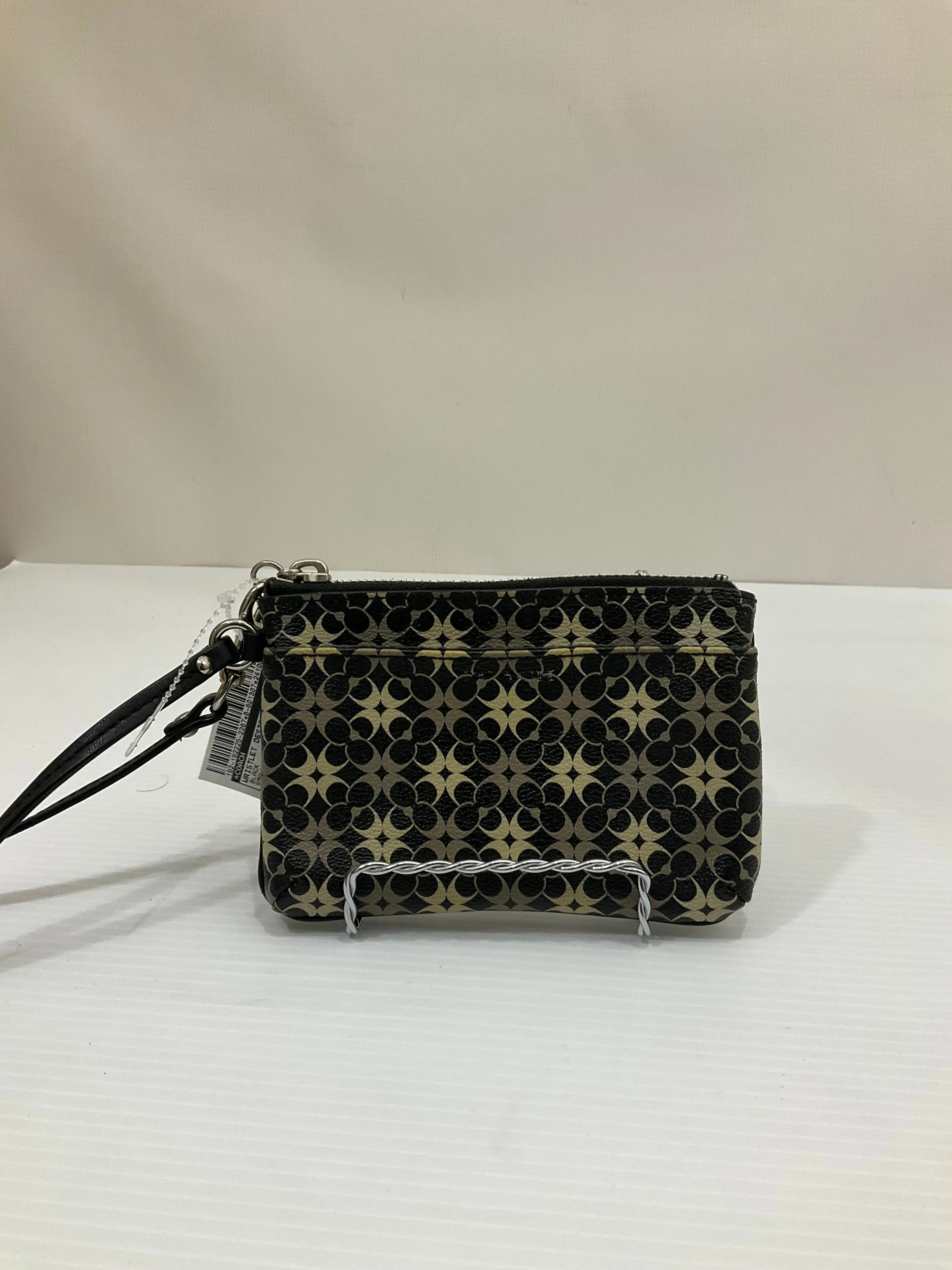 Coach Bags Wristlet Designer By Coach, Size: Small